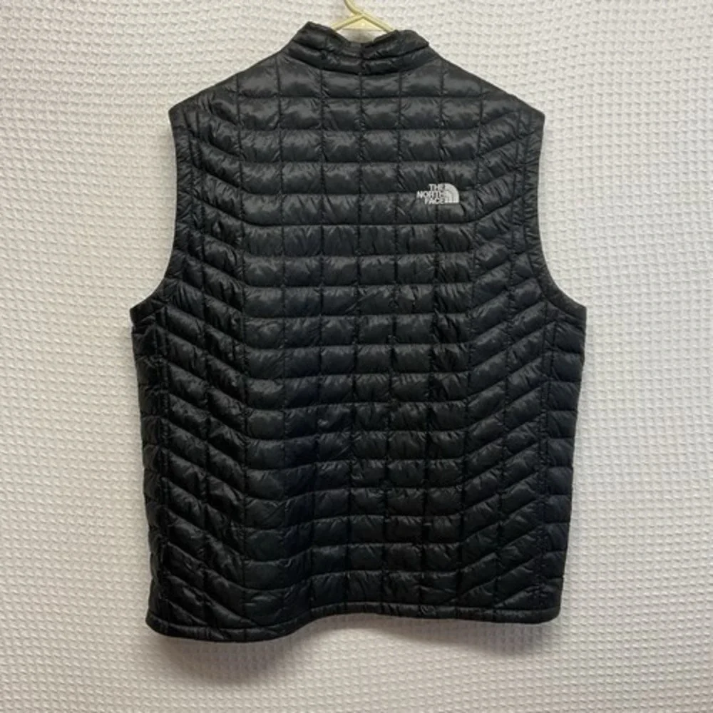 NWOT The North Face ThermoBall Eco Black Outdoor Puffer Vest Men XL Vietnam